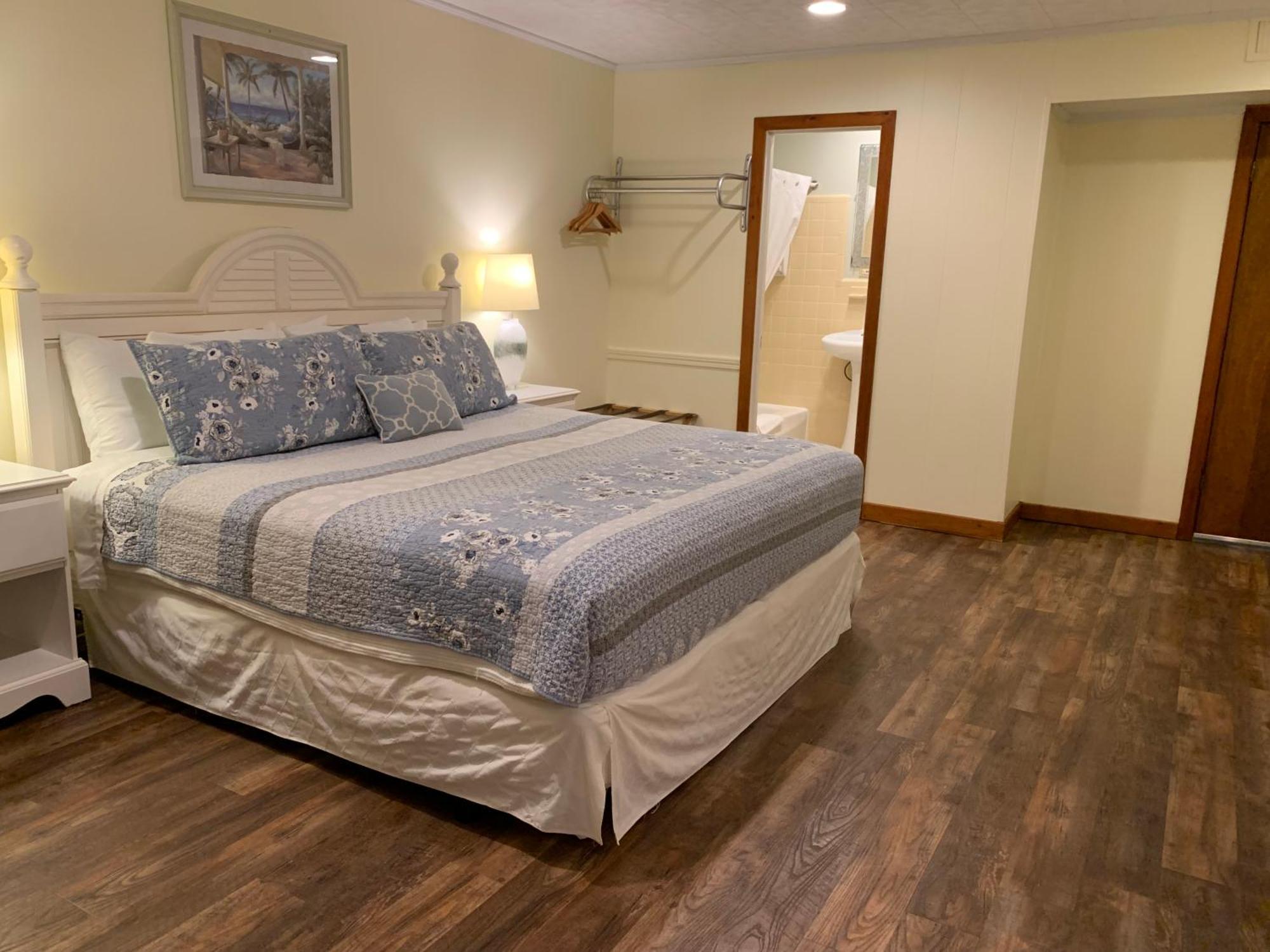Cape Pines Motel Buxton Esterno foto
