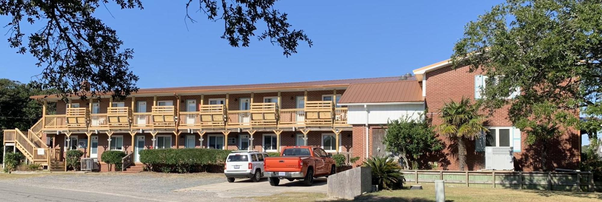 Cape Pines Motel Buxton Esterno foto