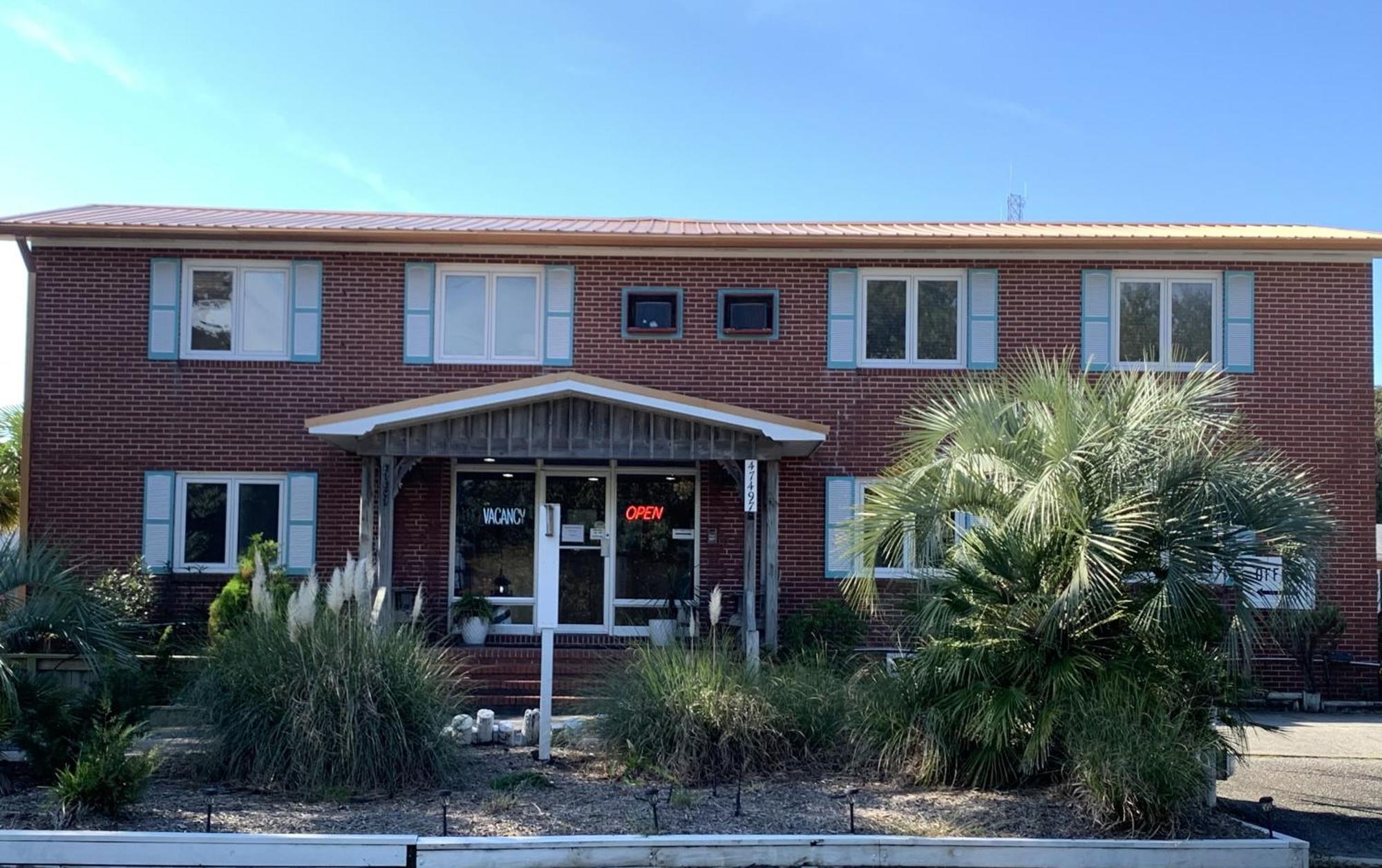 Cape Pines Motel Buxton Esterno foto
