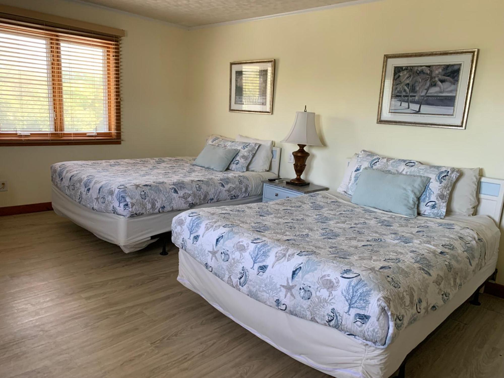 Cape Pines Motel Buxton Esterno foto