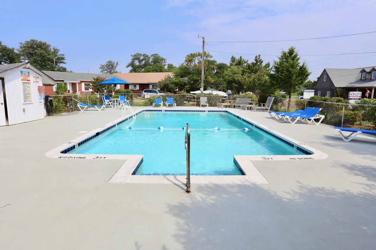 Cape Pines Motel Buxton Esterno foto
